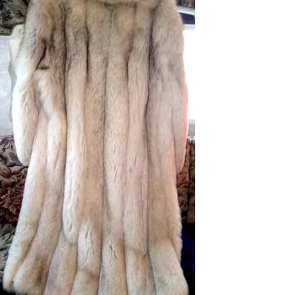 Full Length Beautiful Silver Fox Coat Thick Plush Pellets Medium - Picture 5 of 6
